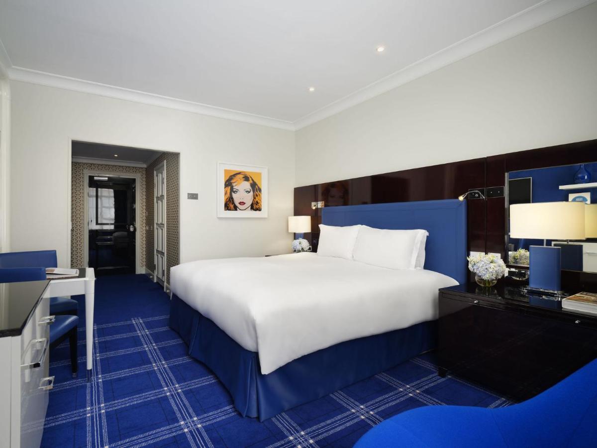 Sofitel London St James Εξωτερικό φωτογραφία A room at the London West End