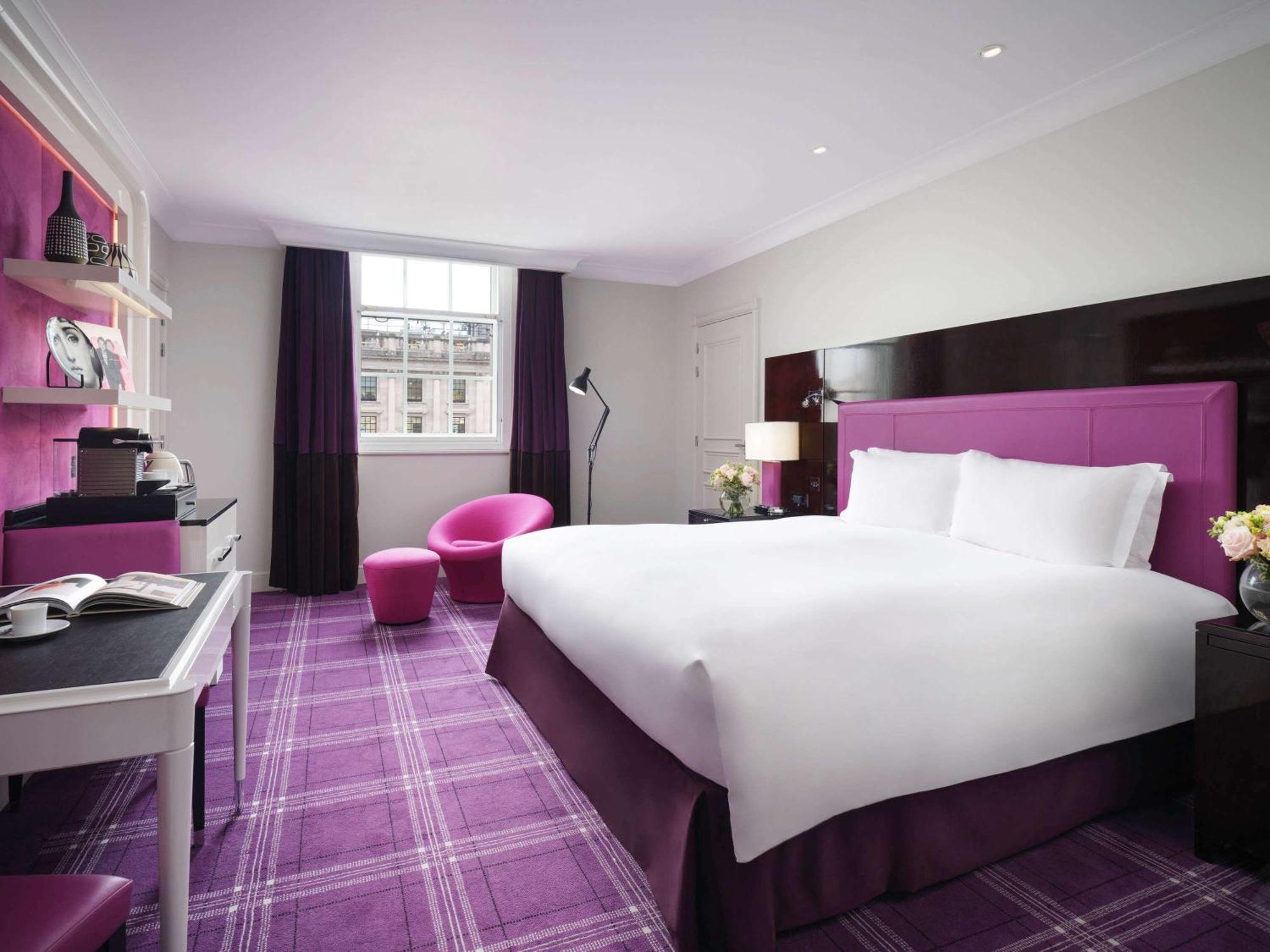 Sofitel London St James Εξωτερικό φωτογραφία A bedroom at the London W1
